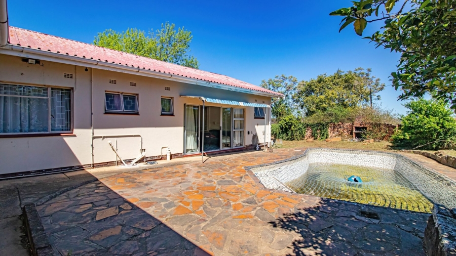 5 Bedroom Property for Sale in Dale View Eastern Cape